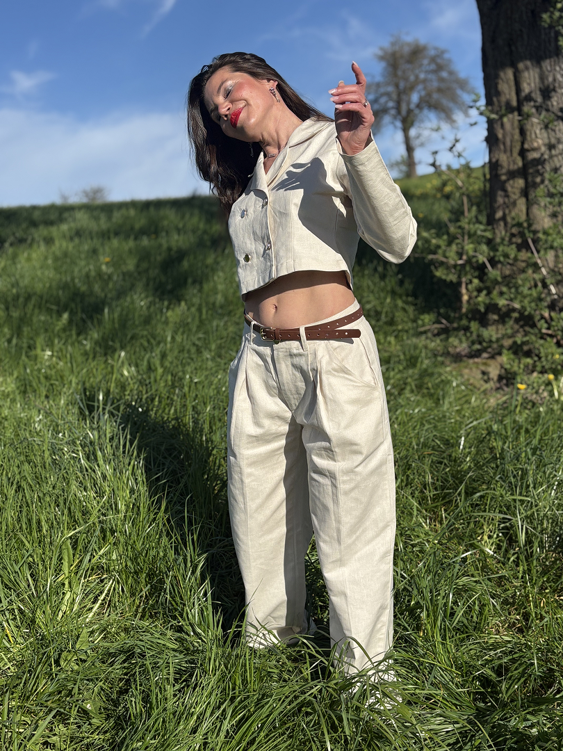 Linen Set : Business Women