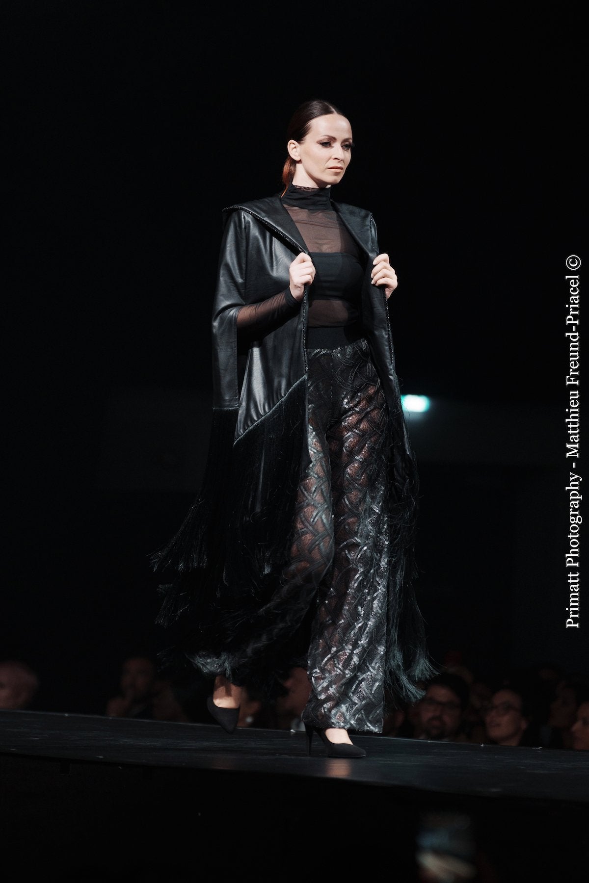 PHOENIX cape