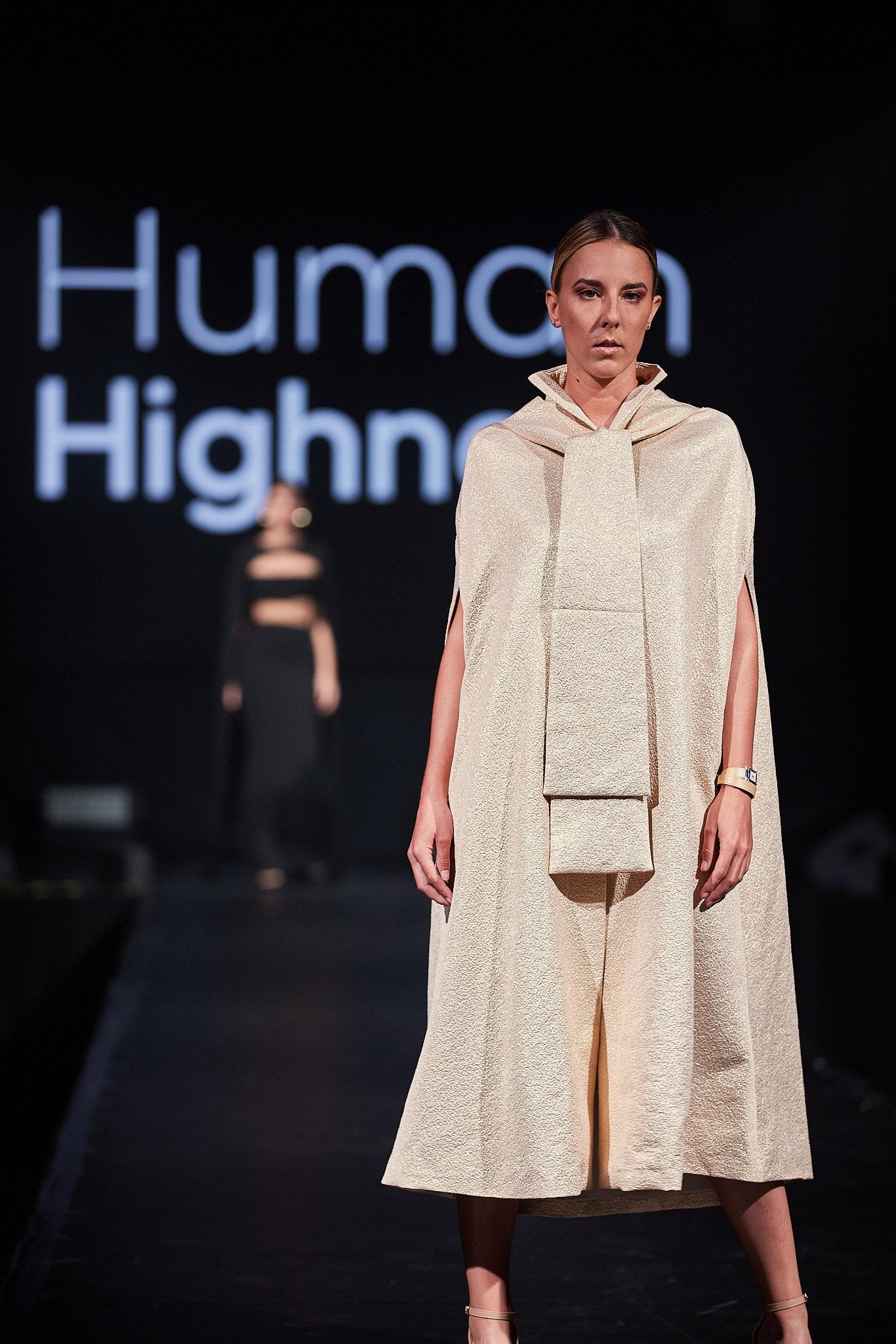 HEMERA gold dress/cape